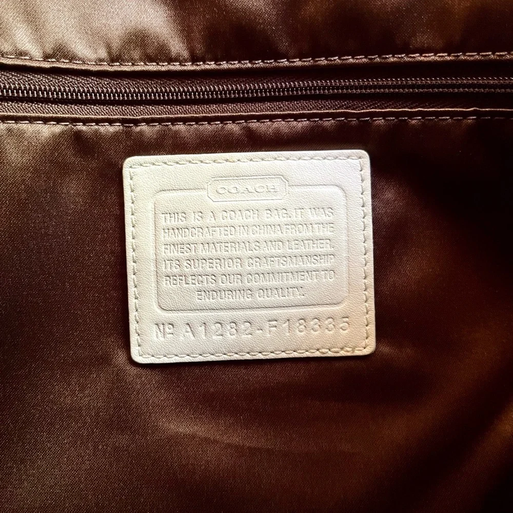 Coach Laura Signature Tote